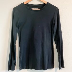 EDDIE BAUER solid black long sleeve crew neck tee